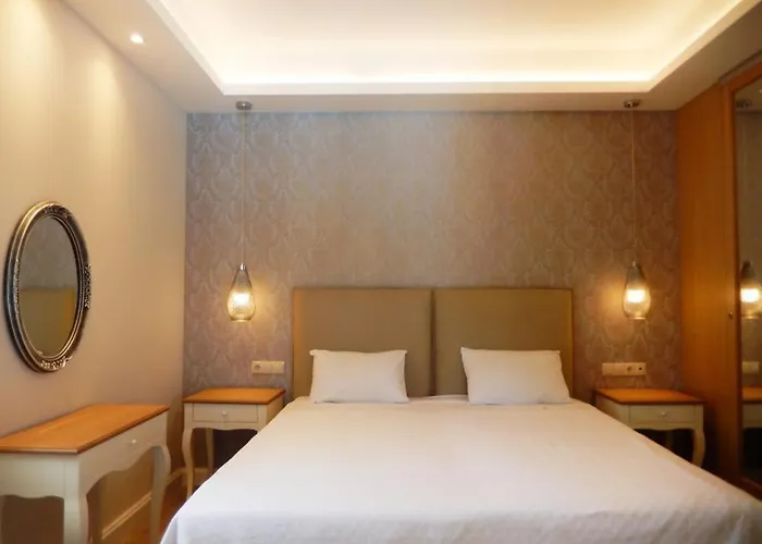 Iris Premium Apartahotel Nydri (Lefkada)